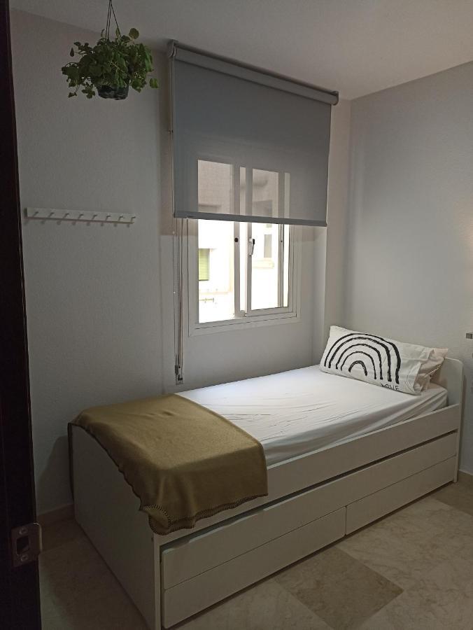 Confortable habitación céntrica en piso privado Apartamento Málaga Exterior foto