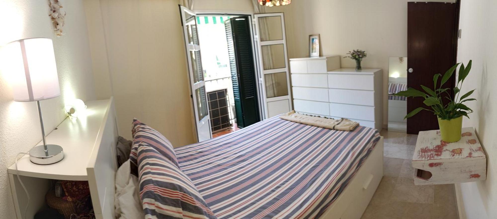 Confortable habitación céntrica en piso privado Apartamento Málaga Exterior foto